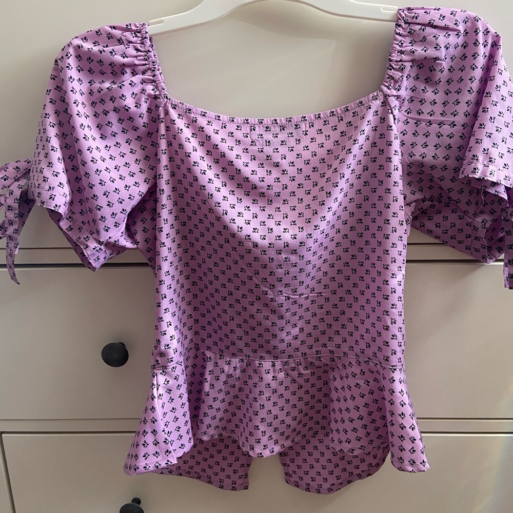 Lilac Button Front Top - Picture 7 of 8
